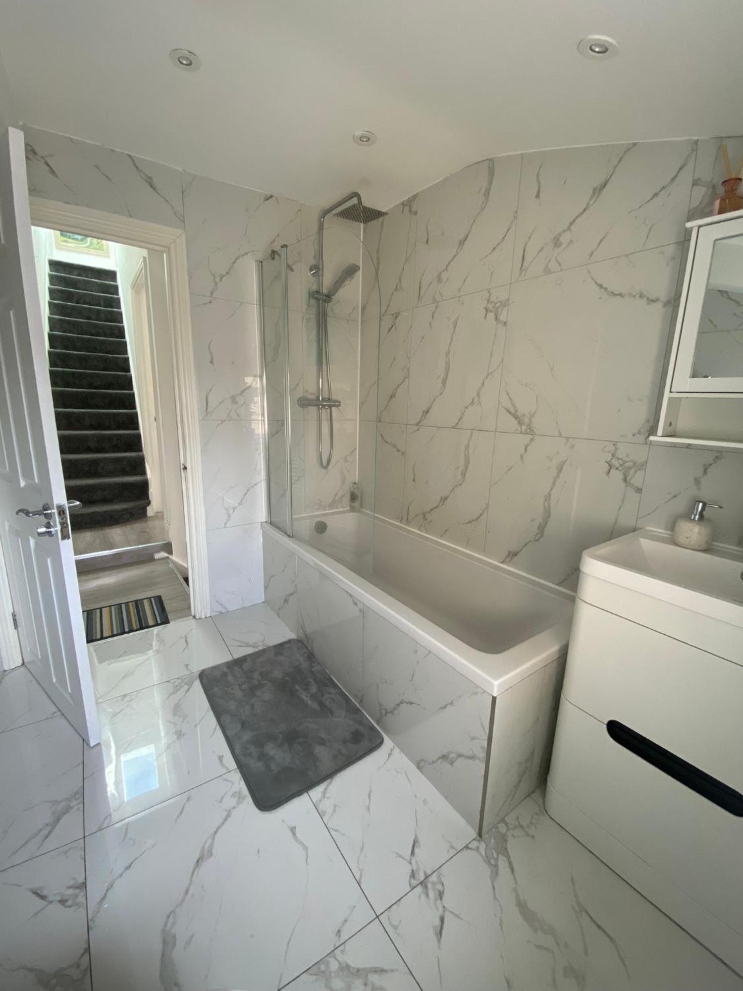 Eejs Modern London 3 Bed Flat Near Crystal Palace Stadium - Great Transport Links Norwood Екстериор снимка